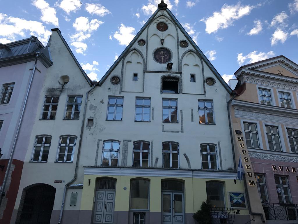 Old Bishop'S House Apartment Tallinn Exterior foto